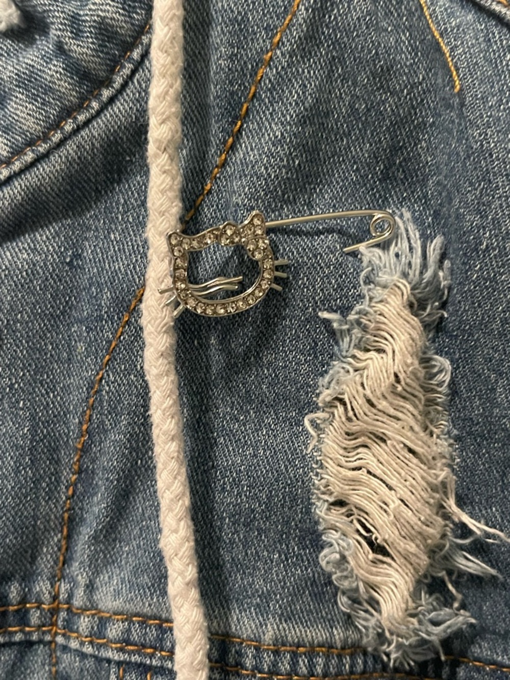 American Bazi Distressed Light Blue Denim Jacket with White Hoodie - Picture 4 of 6